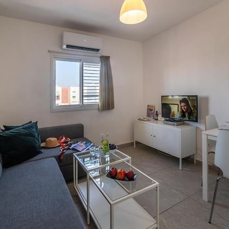 One Bedroom Apartment By Stay Eilat - Eilot Street Экстерьер фото